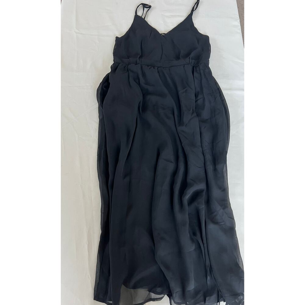 Amellia dress women’s size medium black flowy adjustable strap with pockets